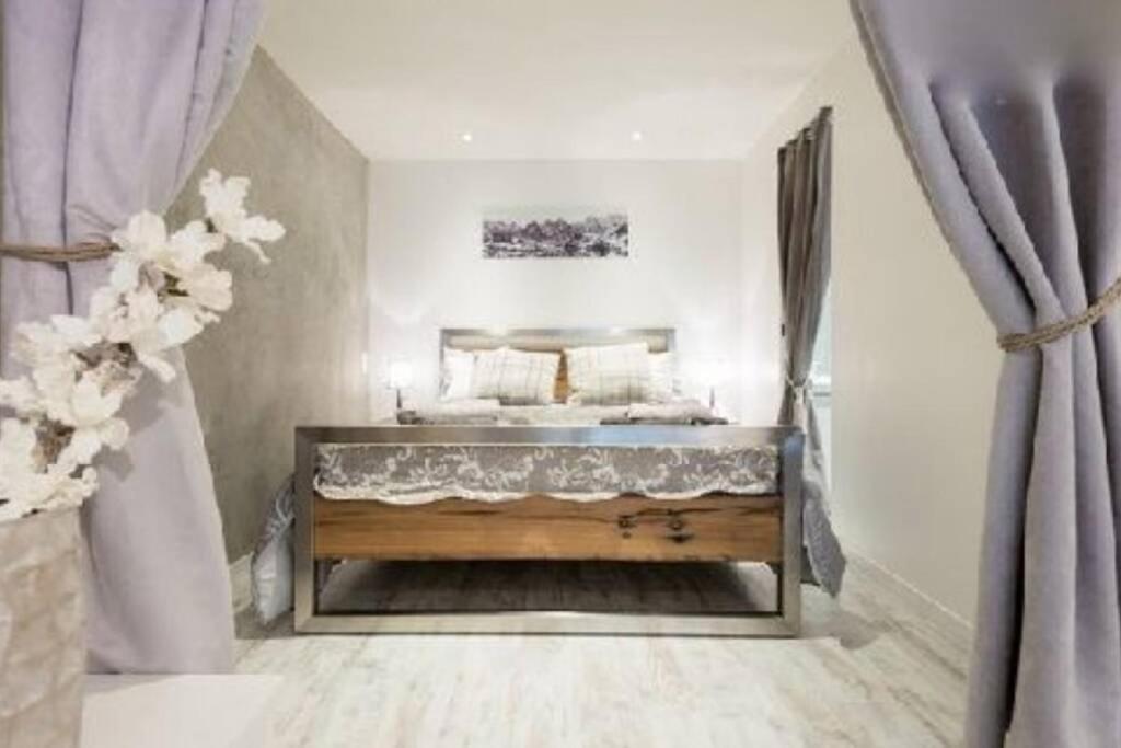 Un Cottage Alpin Chaleureux Dans Le Coeur D Annecy Avec 2 Velos Buitenkant foto